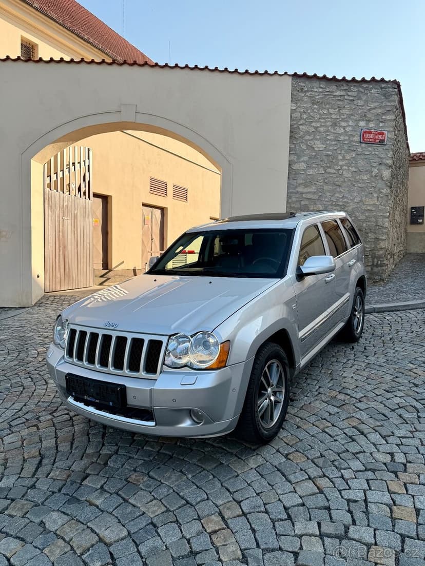 Jeep Grand Cherokee 3.0CRD Sport Kůže 4x4 Navi Kamera