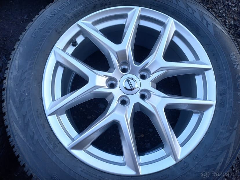 Prodám NOVOU sadu Orig ALU kol Volvo 235/60R18 zimní