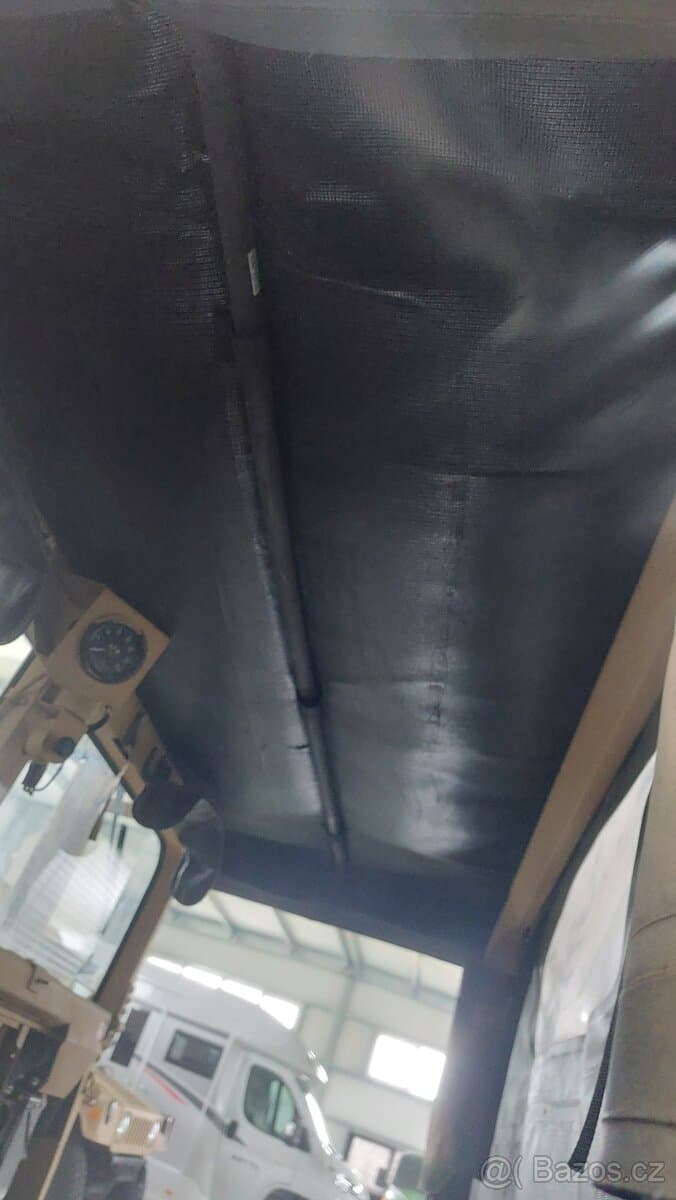 Hummer H1 /  Hmmwv - střecha