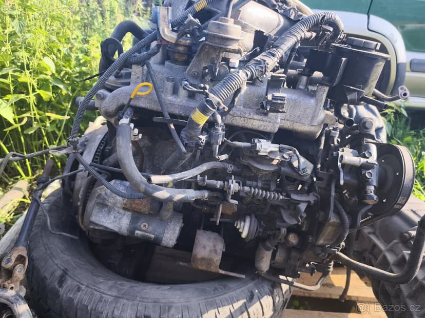 Motor, převodovka, rozvodovka Nissan navara d22 2.5td 76kw