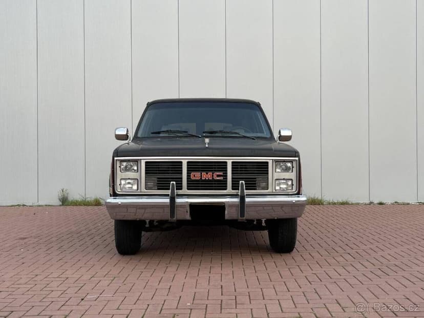 GMC Suburban Sierra Classic 2500