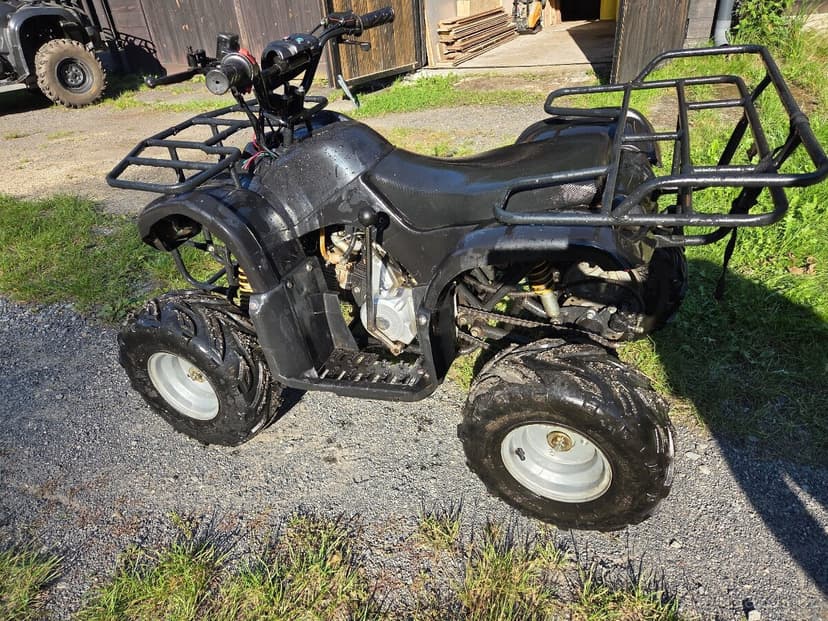 Dětská čtyřkolka