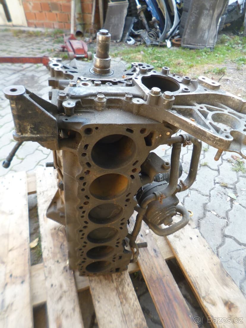 Blok motoru 2,8TD Nissan Patrol Y60