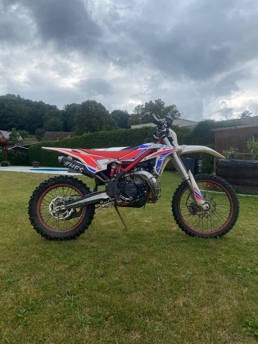 Beta xtrainer 300 2t 2022