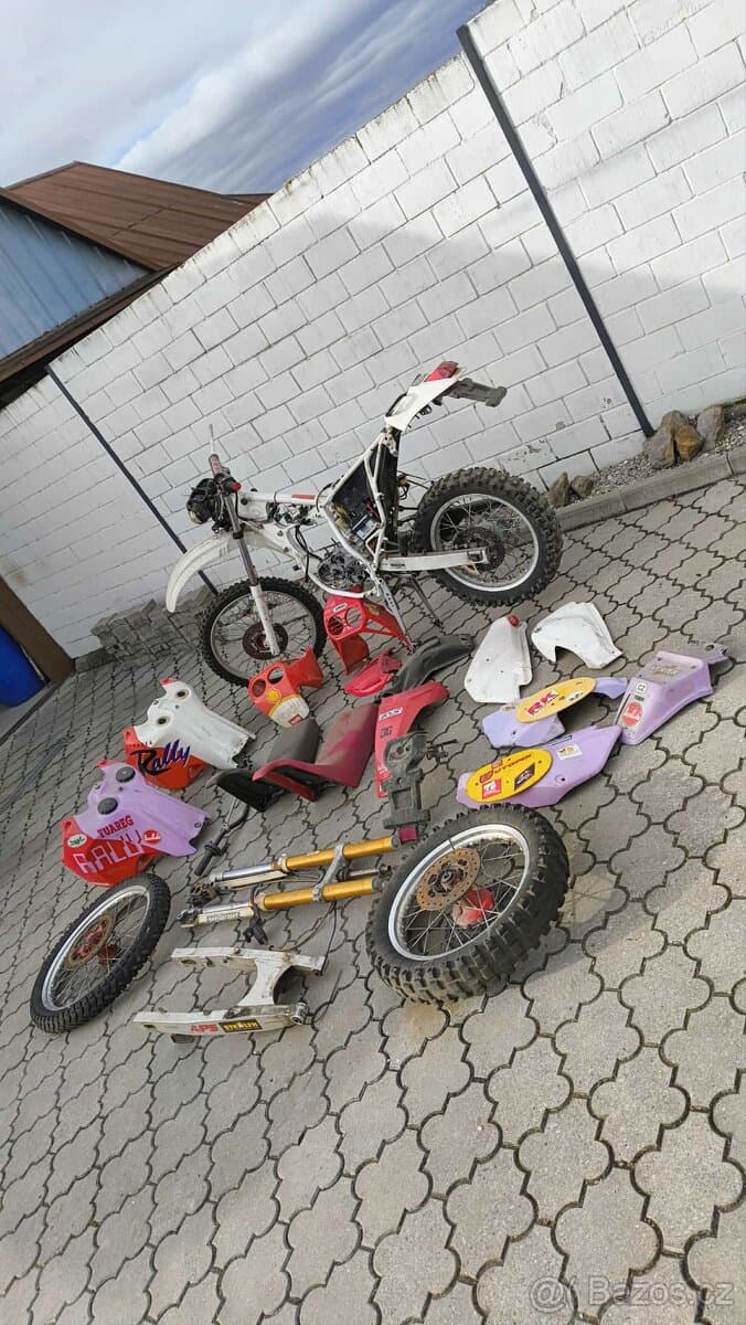 Aprilia Tuareg 125 Rally +  Aprilia RX 125