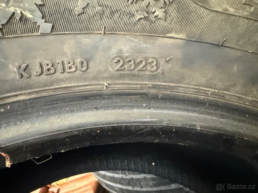 245/65/17 Group radiál zimní pneu na Amarok