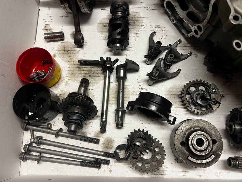 Díly motoru yamaha YZ250F 2008