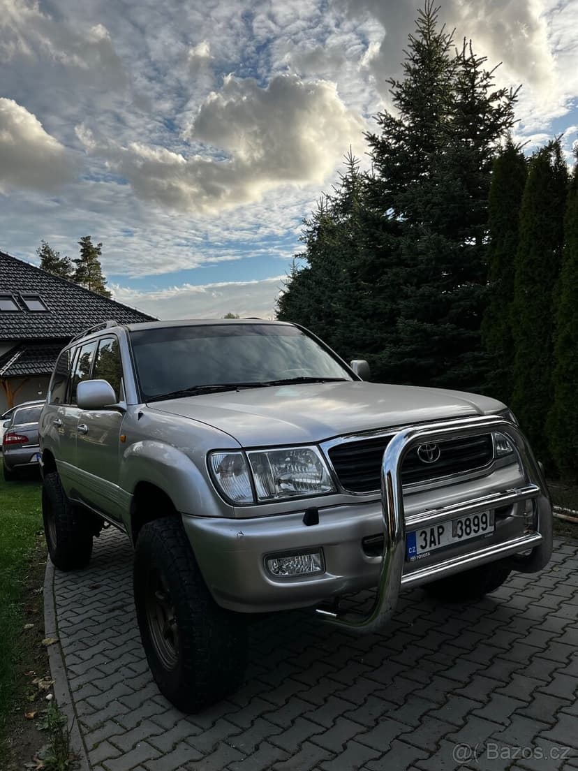 Land Cruiser 100