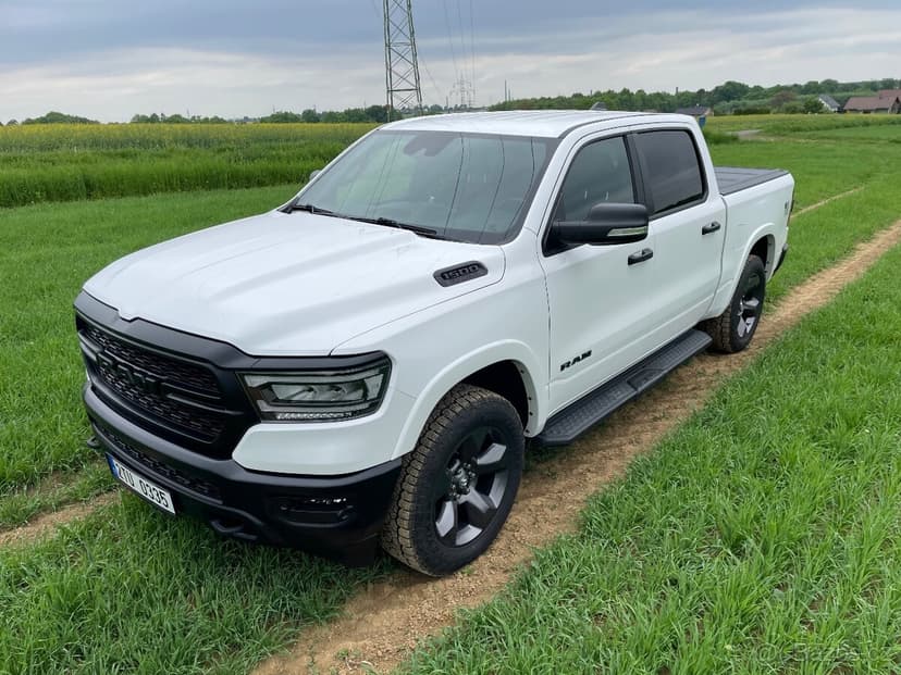 RAM 1500 Big Horn Built To Serve Edition 2021