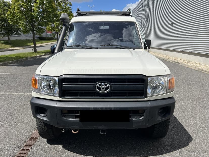 Toyota Landcruiser HZJ 78, 4.2 D, ARB kompresor, uzávěrky