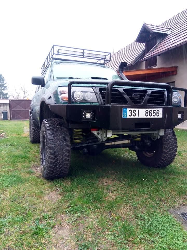 Nissan Patrol gr y61