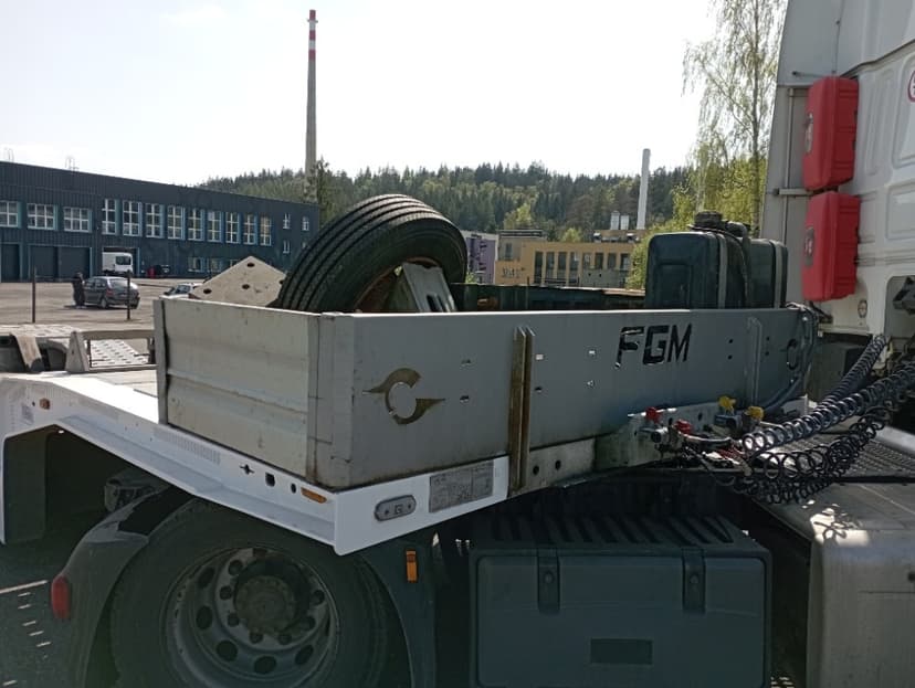 Prodám Návěs FGM 26 podvalník hlubina