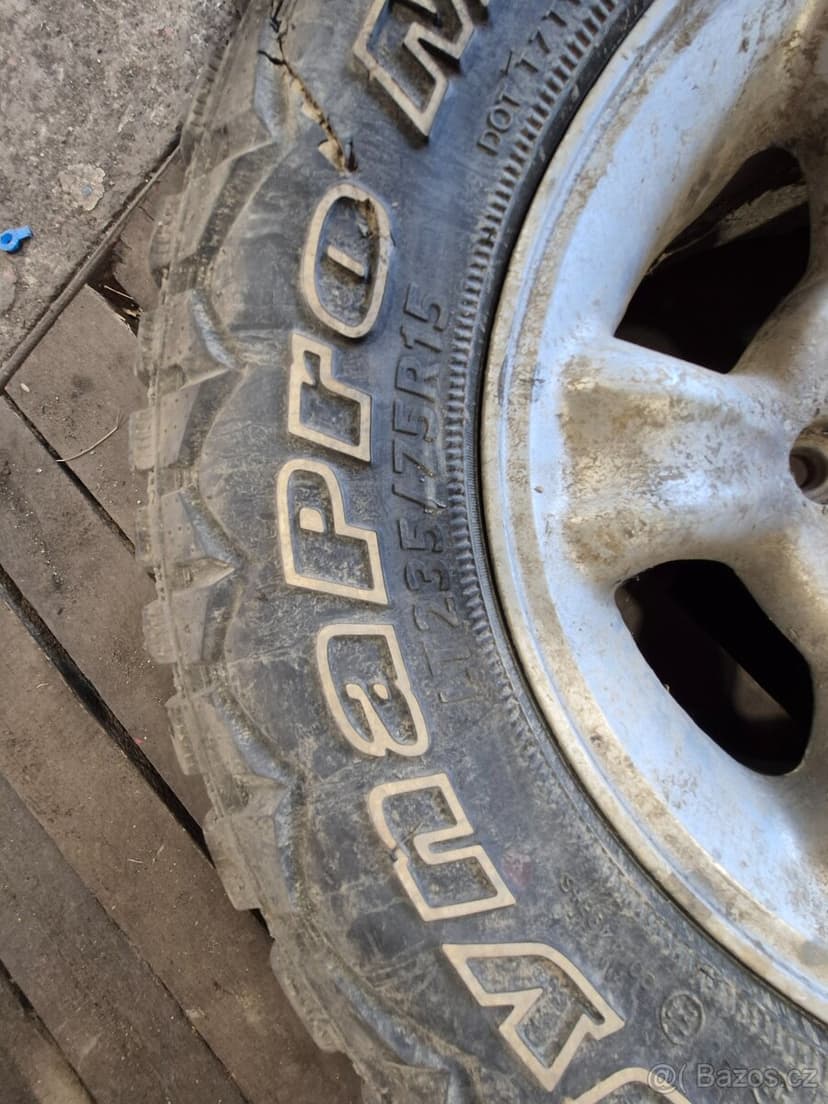 Alu kola včetně terénních pneu na nissan terano
