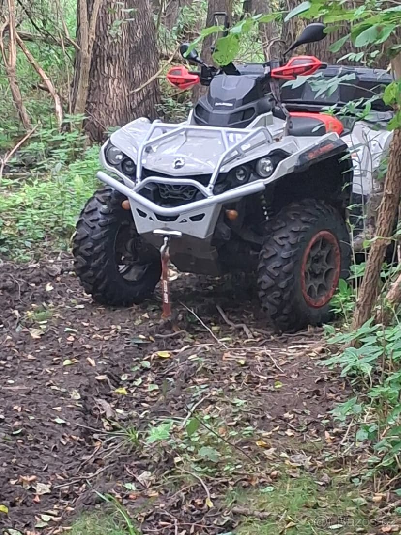 Can am outlander 1000R Xxc