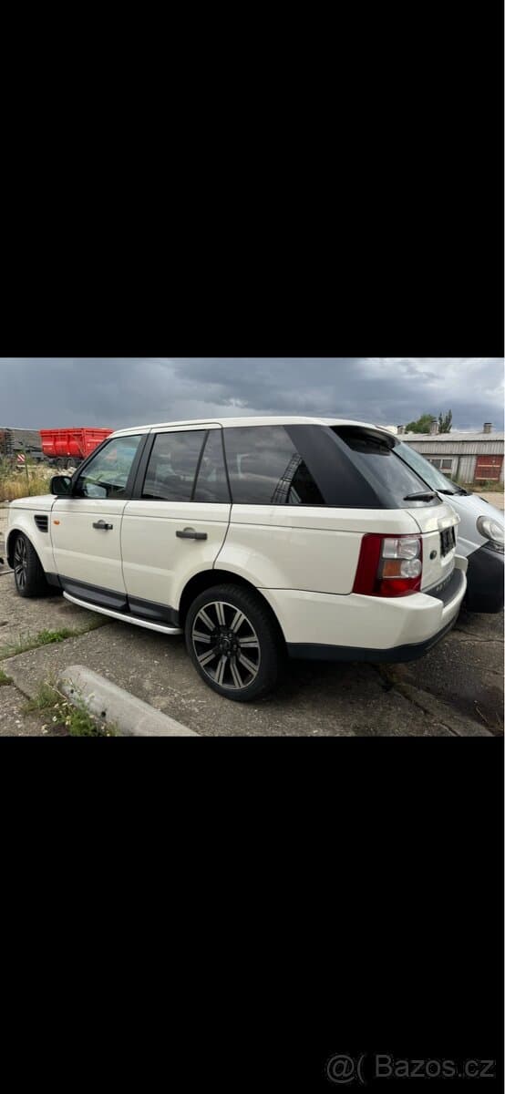 Range Rover Sport 4.4 benzin