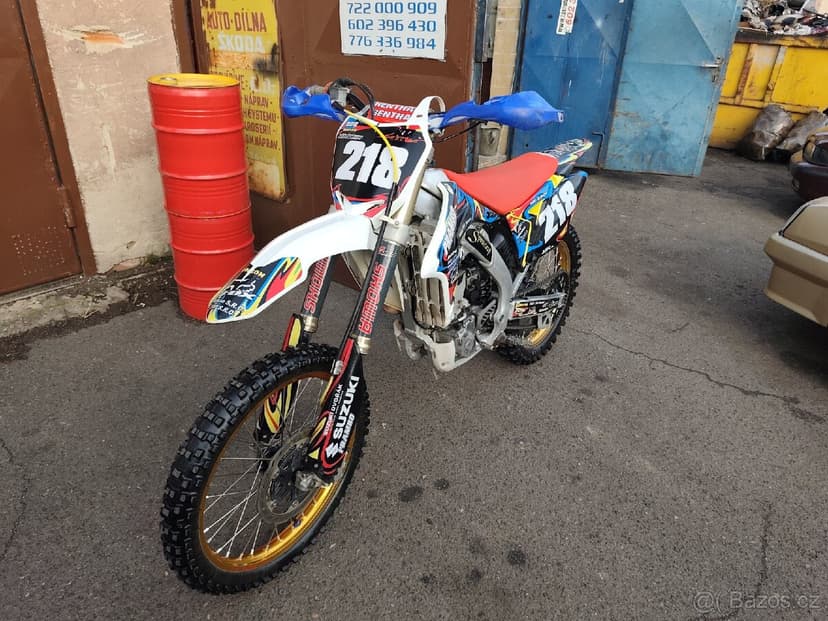 Suzuki RMZ 250, super stav, ZIMNÍ cena, bez investic