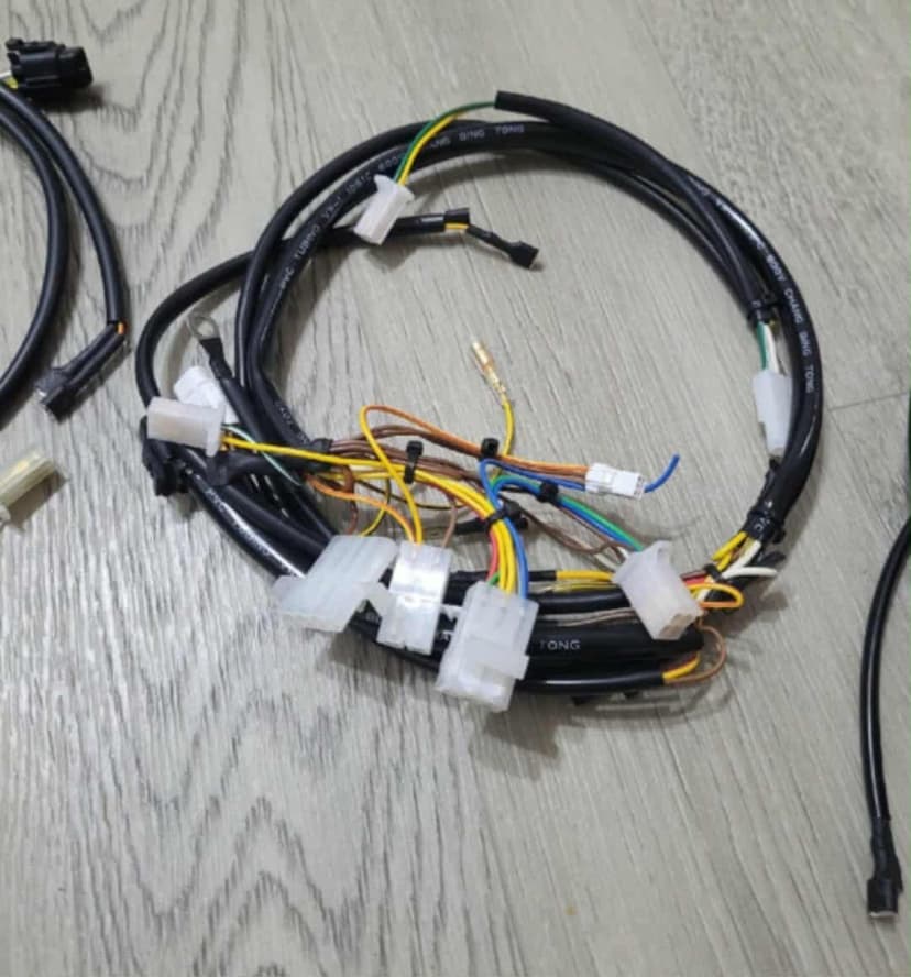 KTM - EXC EXC-F l tachometra,magnet,merač mth brzdový spínač