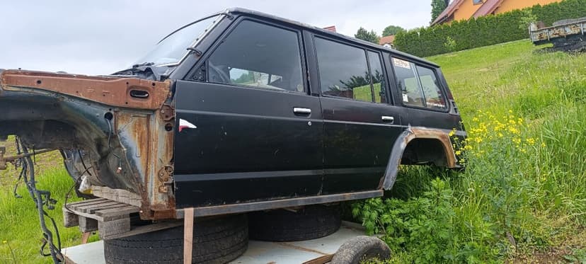 Prodám Nissan patrol y60