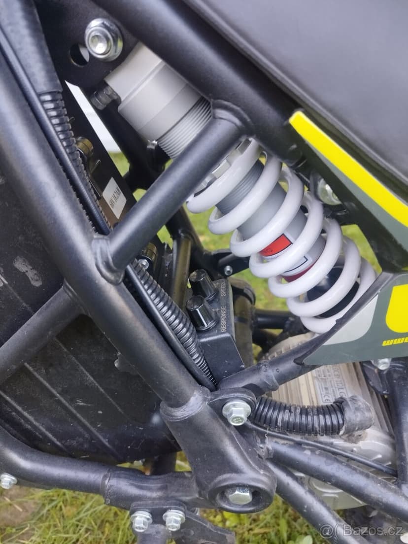 Dětská elektrická motorka 2000w