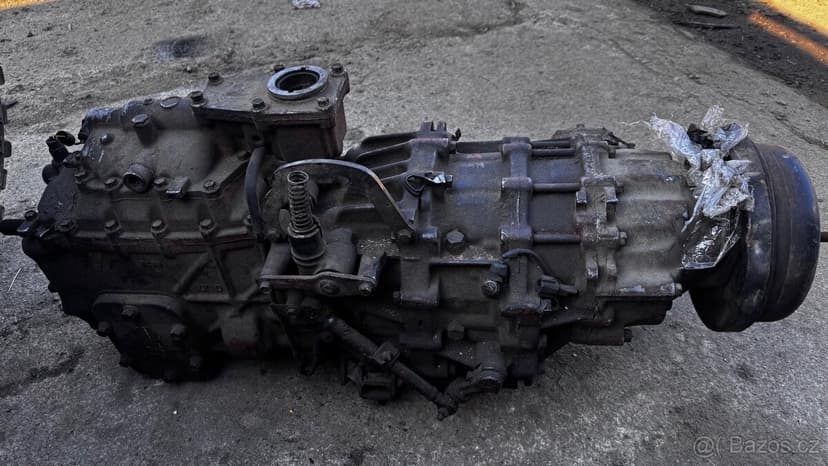 Nissan patrol y60/y61 td42 převodovka