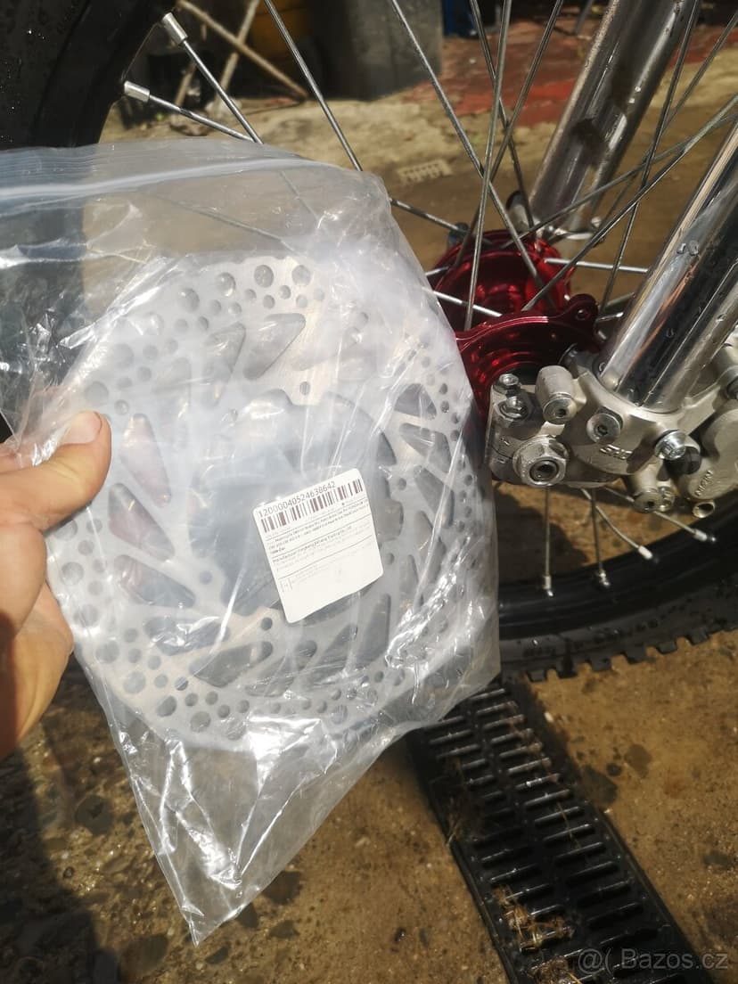 Honda CRF 450R, r.v. 2008, sada kol.