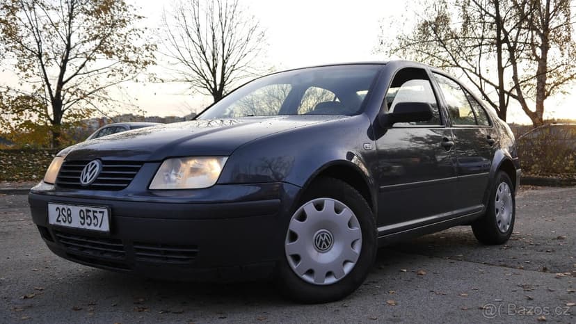 Volkswagen Bora 1.6 Benzín