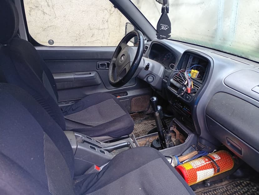 Nissan Navara d22 Double Cap na opravu nebo ND