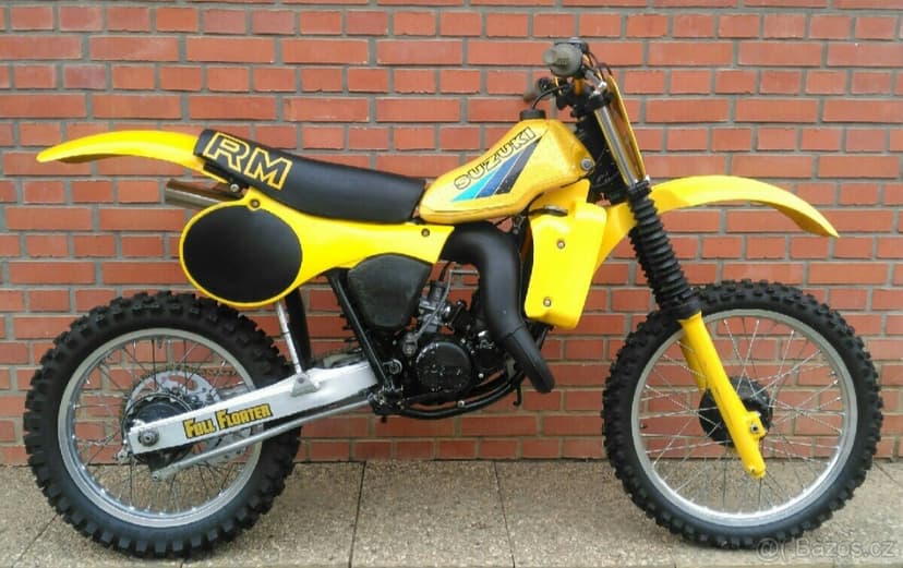 Suzuki RM 125 2T 1983 /TOP STAV/ •••PO RENOVACI•••