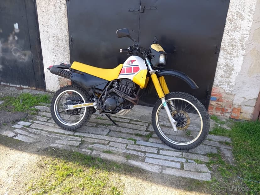Yamaha XT 350