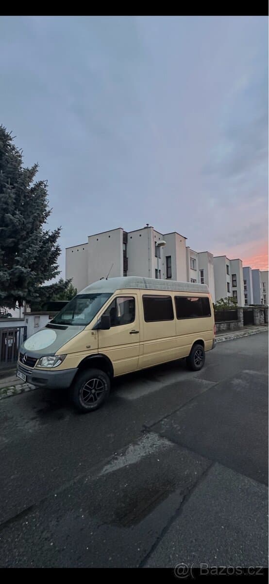 Mercedes Benz Sprinter 4X4 Obytný Offroad