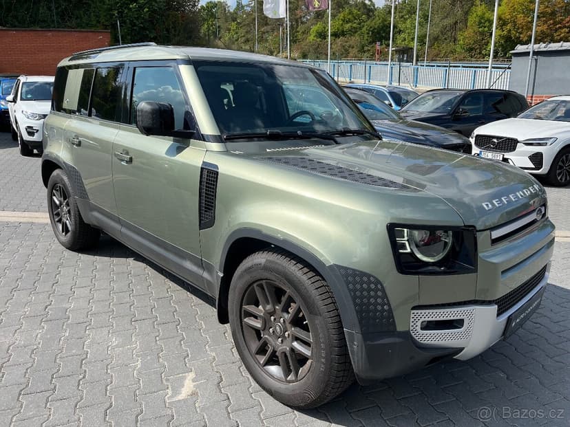 Land Rover Defender X 110 P400 7. míst CZ