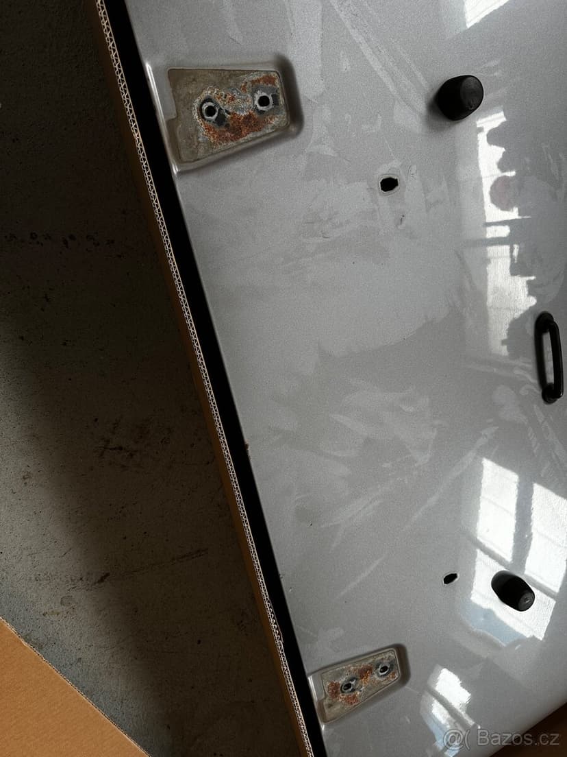 Kapota Jeep Wrangler JK