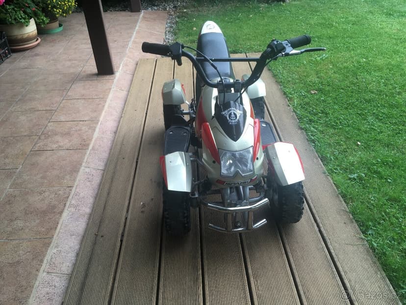 Dětská čtyrkolka ATV 49