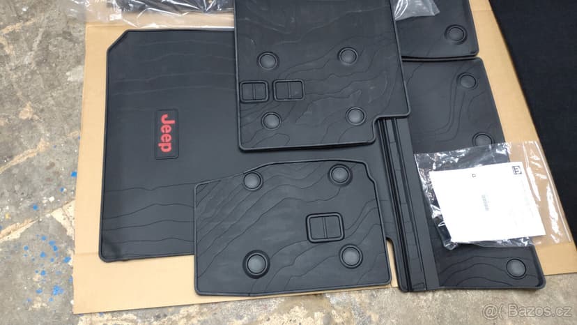 Jeep Wrangler JL Vana do kufru