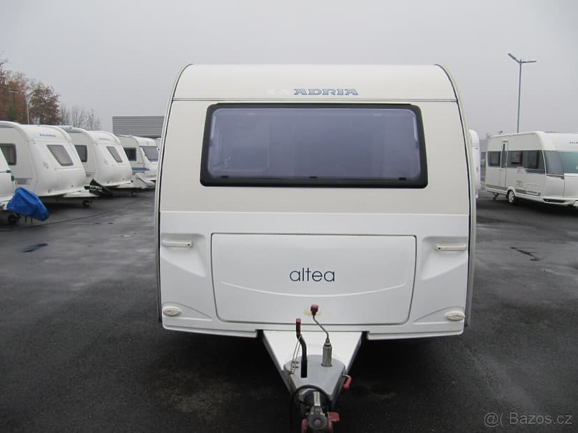 Prodám karavan Adria 542 TD,r.v.2011 + mover + předstan .