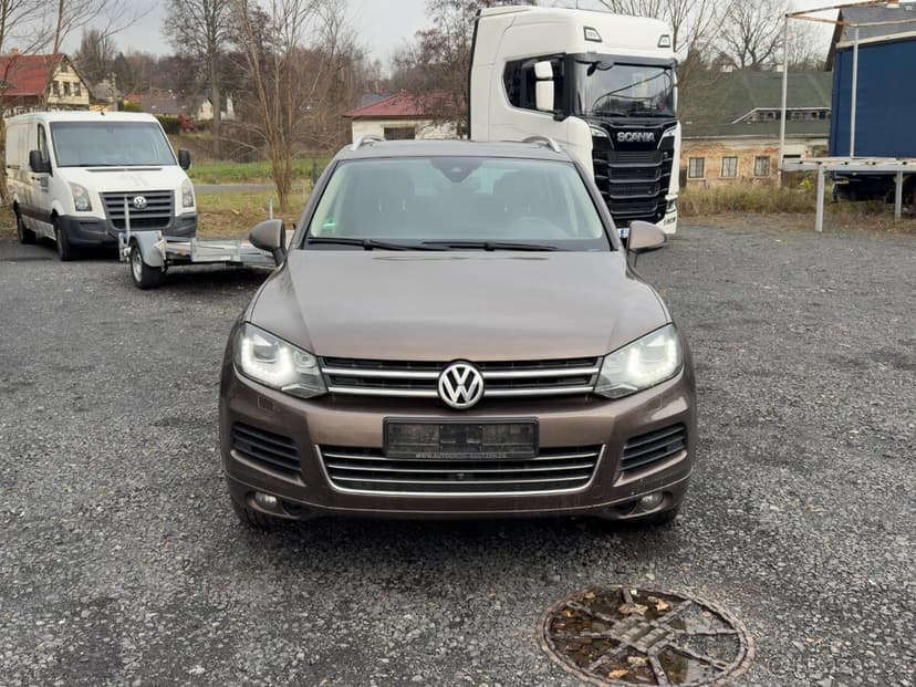 Volkswagen Touareg, 3.0 V6, highline, vzduch, pano