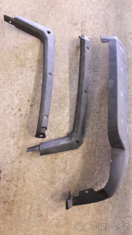 Polaris X2 - plastové diely + aj iné