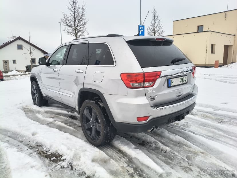Jeep grand Cherokee WK2 5.7 V8