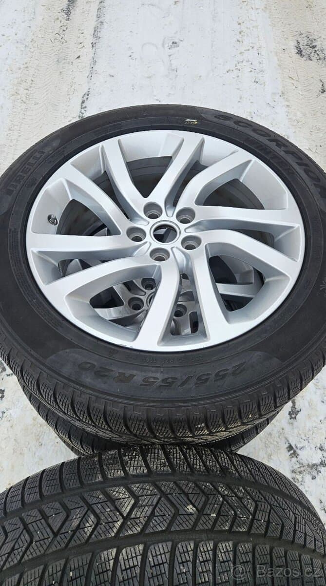 Originál Land Rover ALU kola R20 5x120 + Pirelli