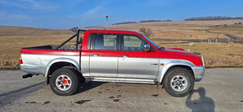 4x4 MITSUBISHI L200 MODEL 2001 2.5 TDI TAZNY 2700 KG