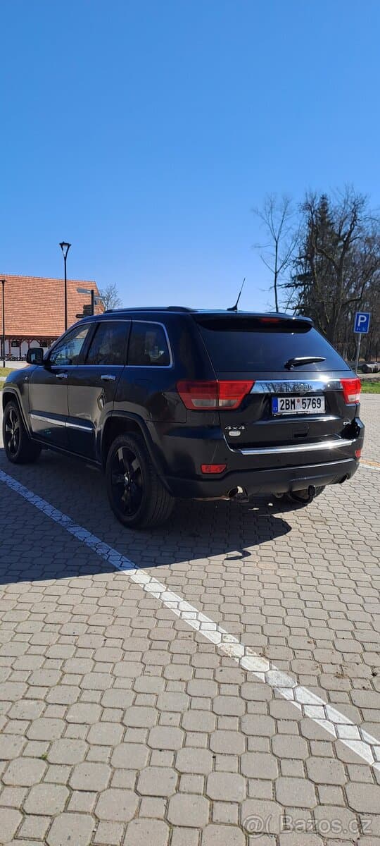Jeep grand Cherokee + vestavba, nové pneu