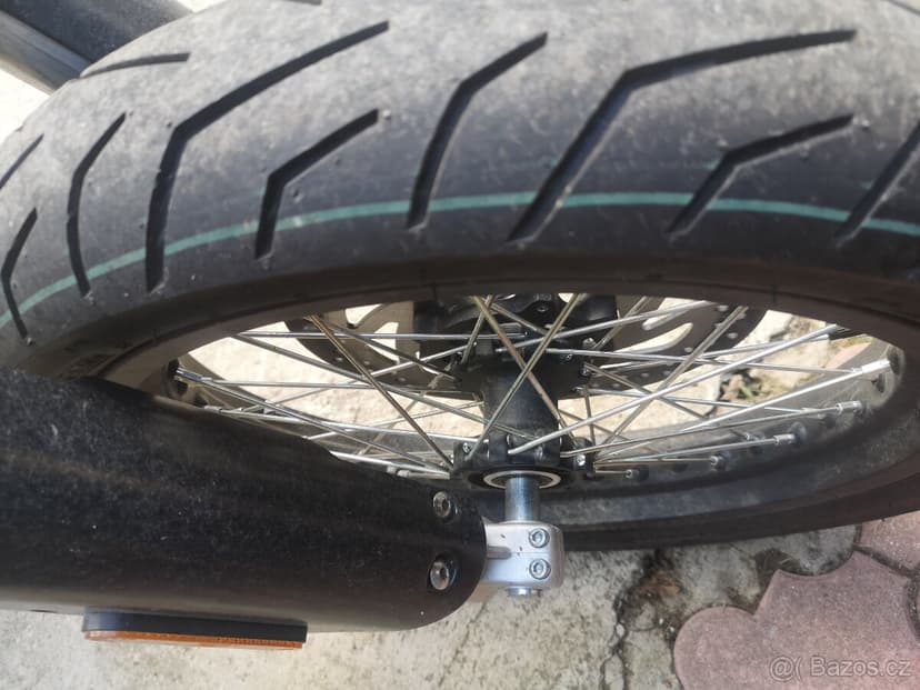 Malaguti XSM 125 Supermoto, díly