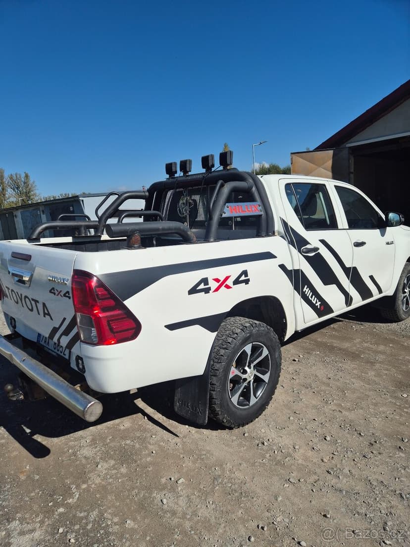 Toyota hilux