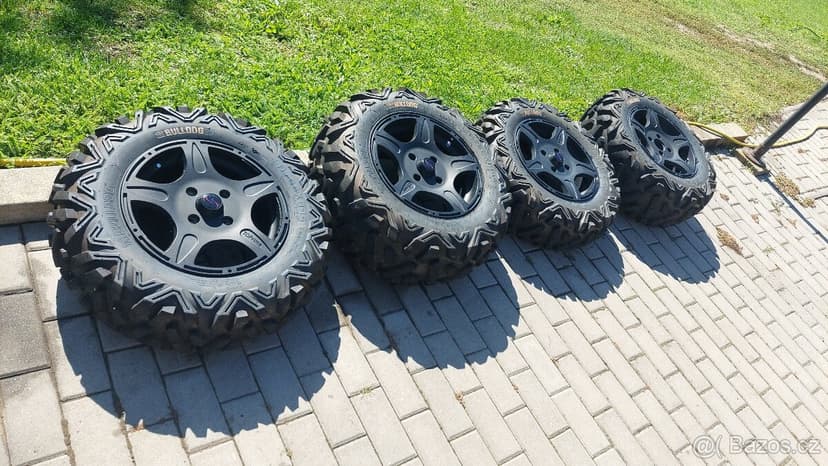 PRODÁM KOLA NA ČTYŘKOLKU