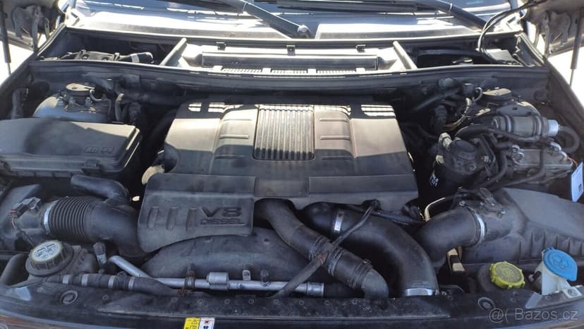 Land Rover Range Rover 4.4 SDV8 Vogue Luxus, síla