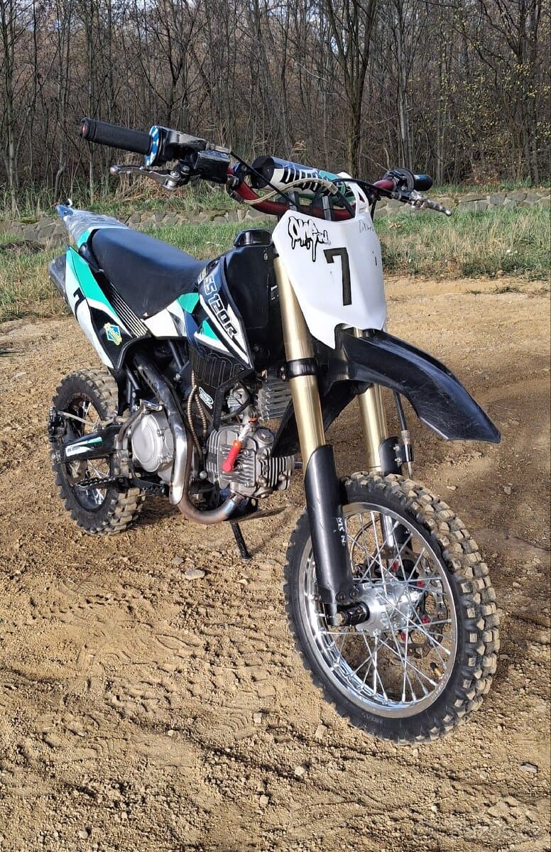 Stomp SS120R s motorem lifan 125