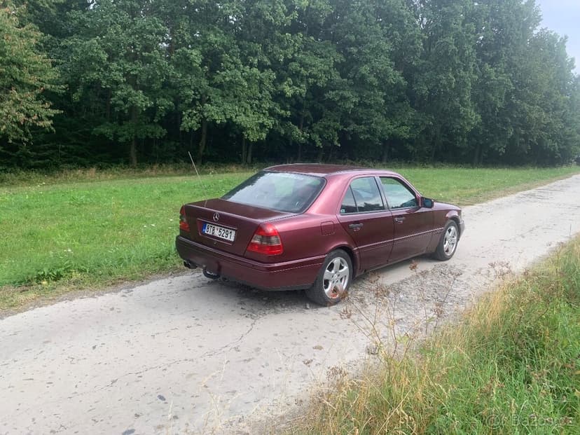 mercedes benz w202 c220d