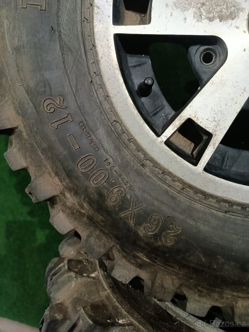 Kola can-am outlander