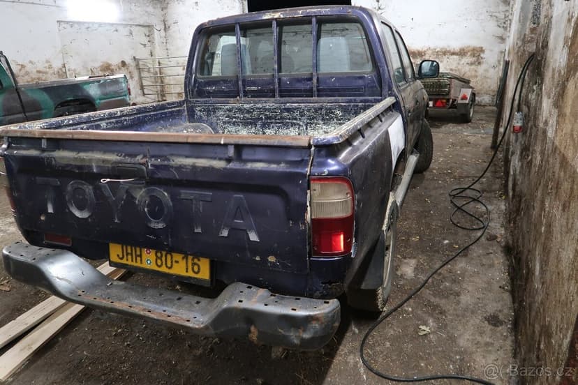 Toyota hilux 2,4TD
