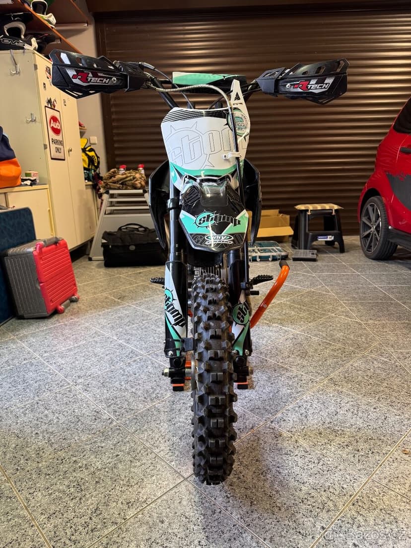 STOMP SS120R Top Stav